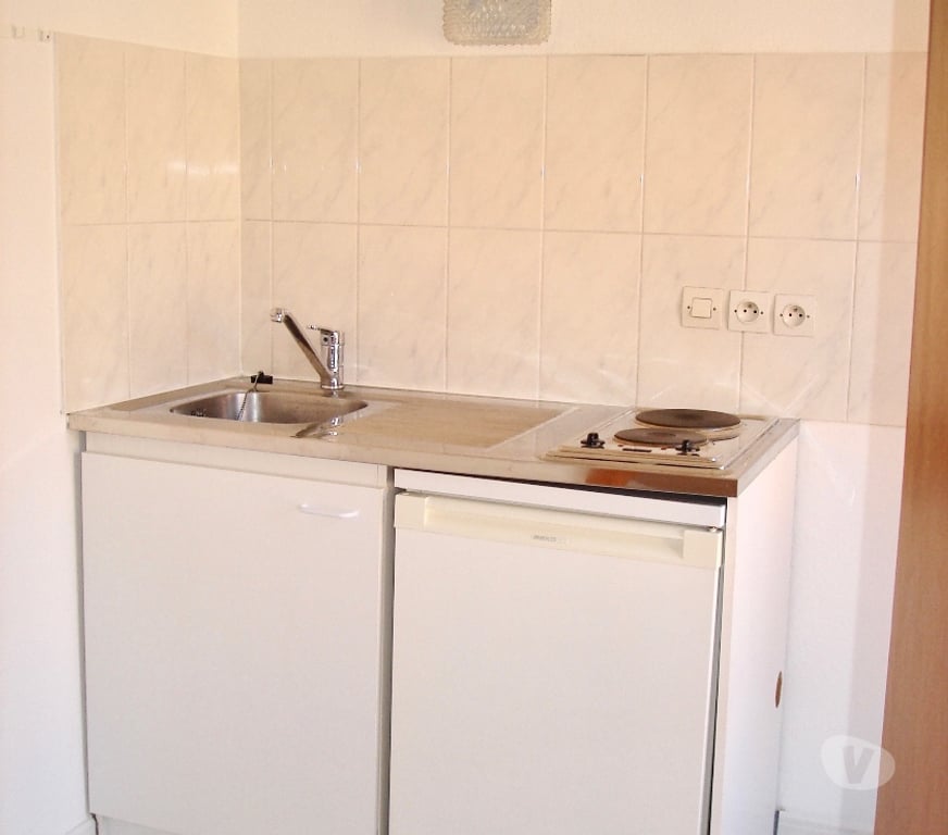 Location appartement Bas-Rhin Strasbourg - Photos Vivastreet HYPERCENTRE petit 2P. Grand’rue zone piétonne