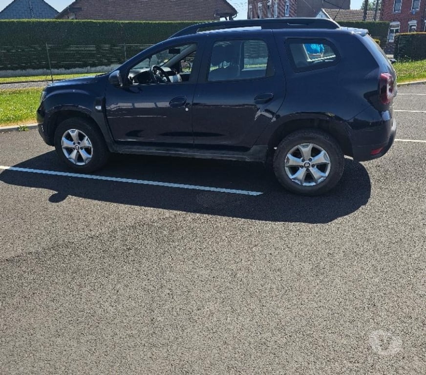 Voiture d'occasion Nord Assevent - 59600 - Photos Vivastreet DACIA DUSTER 4X2 CONFORT 2018 ? 100000KMS TBEG