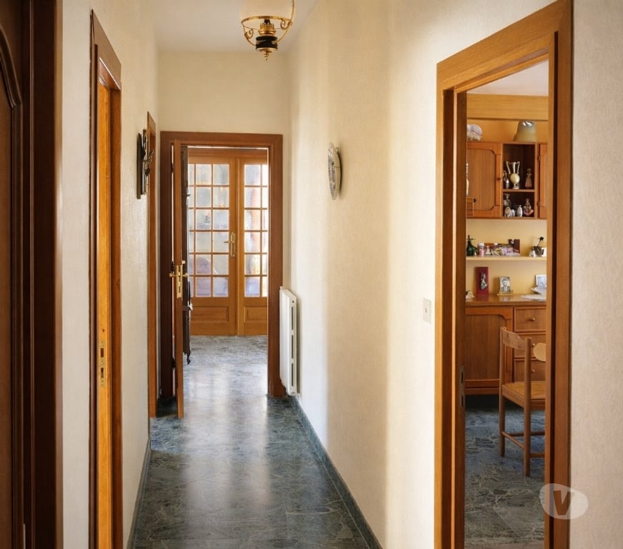 Vente Maison Savoie St Jean de Maurienne - 73300 - Photos Vivastreet Maison 196 m² – 2 appartements – Terrain - Jardin