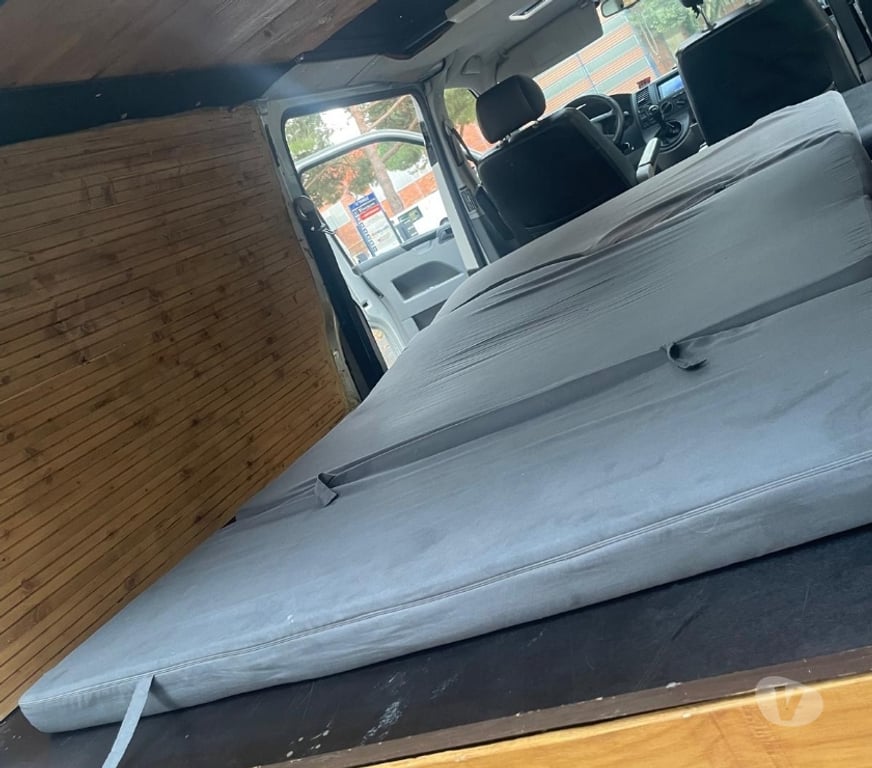 Camping car occasion Gironde Libourne - 33500 - Photos Vivastreet Volkswagen t5 a vendre 17000€ a debattre