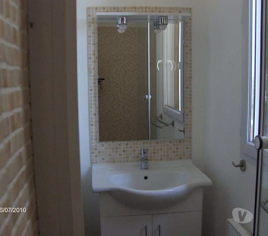 Appartement meublé Isère Grenoble - Photos Vivastreet STUDIO MEUBLE proche TRAM, bus, commerces