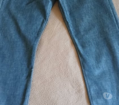 Vêtements occasion Plouay Morbihan - Photos Vivastreet PANTALON JEAN HOMME