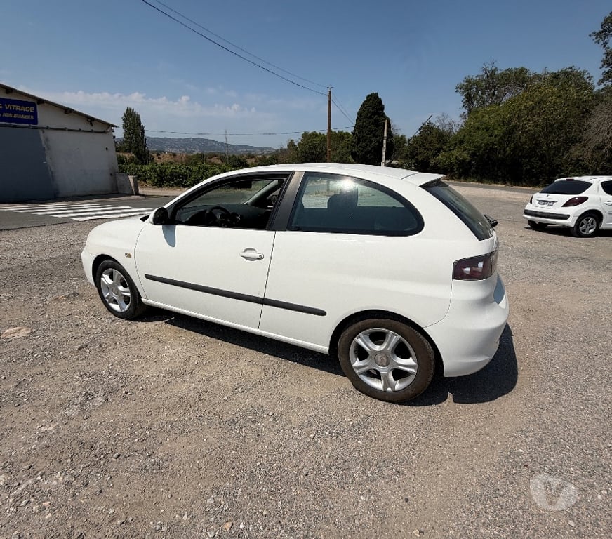 Voiture d'occasion Aude Sigean - 11130 - Photos Vivastreet Seat Ibiza 1.4 tdi révisée