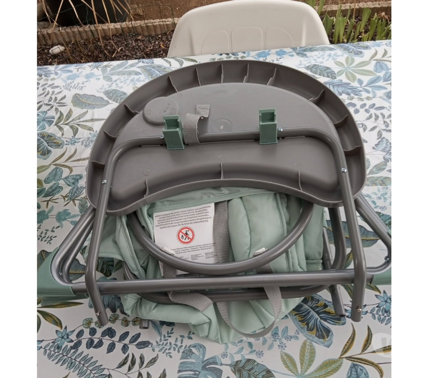 Equipements bébés Haute-Garonne Leguevin - 31490 - Photos Vivastreet Chaise haute fixe pliable TEX BABY
