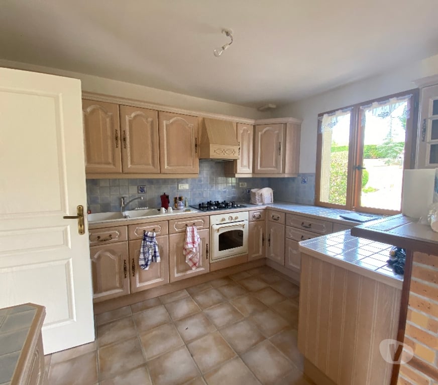 Vente Maison Yonne Mailly la Ville - 89270 - Photos Vivastreet maison en parfait état à Milly La Ville