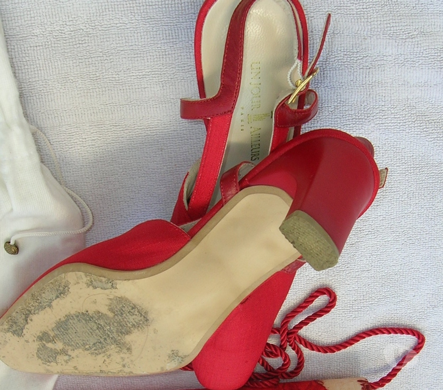 Chaussures Haute-Garonne Leguevin - 31490 - Photos Vivastreet Chaussure de Cérémonie « Un Jour Ailleurs