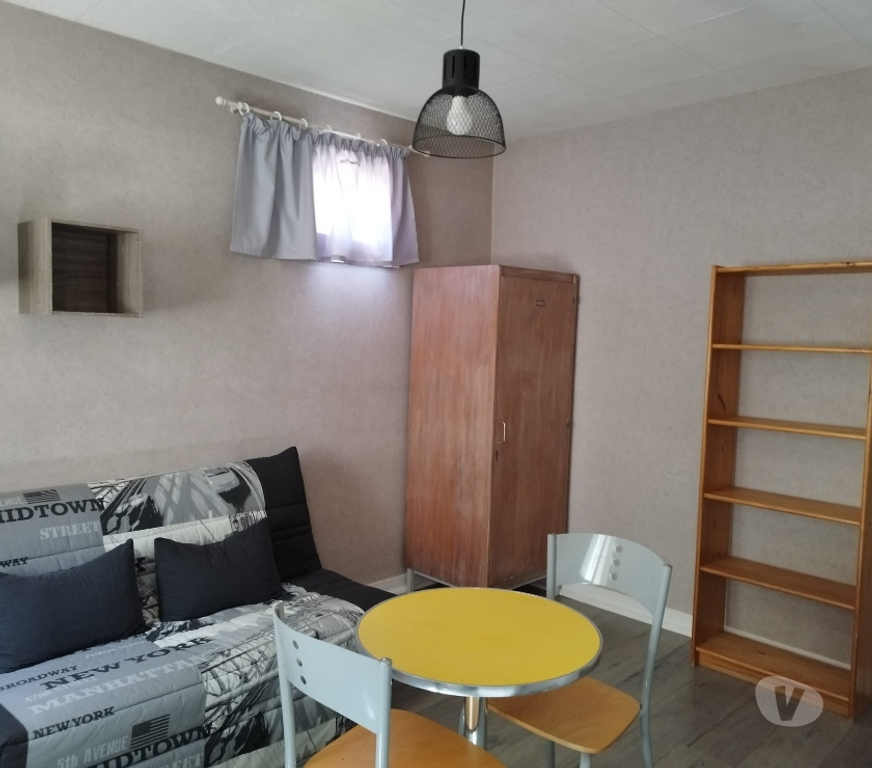Appartement meublé Puy-de-Dôme Clermont Ferrand - Photos Vivastreet STUDIO ETUDIANT CEAZEAUX CHU