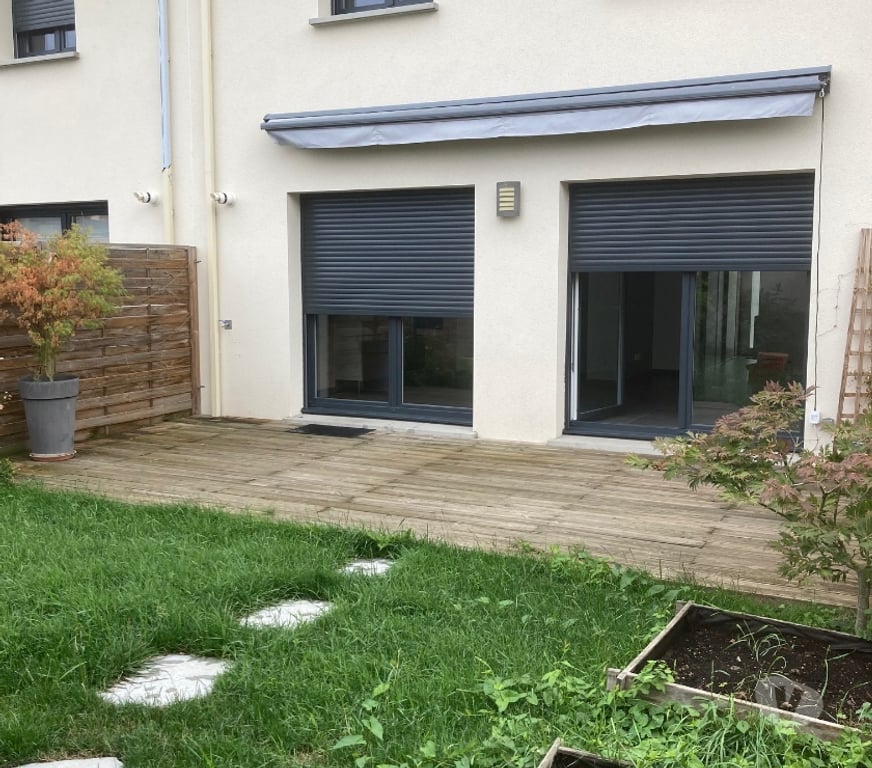 Location maison Meurthe-et-Moselle Dombasle sur Meurthe - 54110 - Photos Vivastreet Maison récente F4 avec garage et petit jardin clos