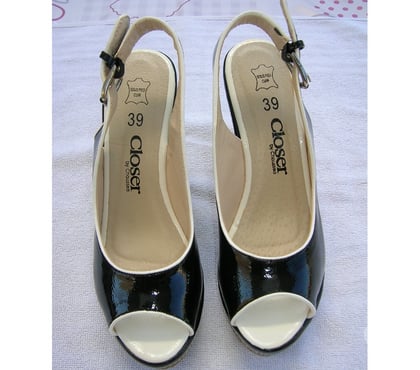 Photos Vivastreet Chaussures CHAUSSEA