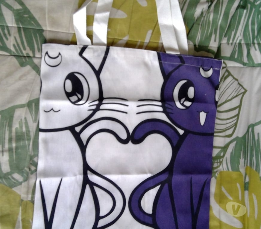 Accessoires - Bagagerie Alpes-Maritimes Aiglun - 06910 - Photos Vivastreet Chats Sailor moon sac