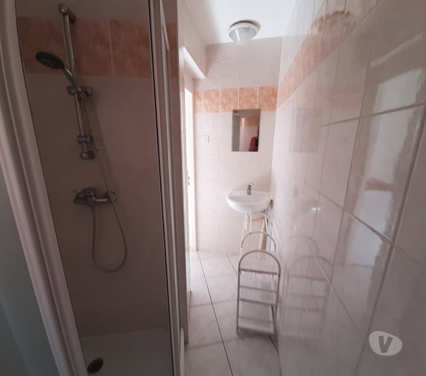 Appartement meublé Isère Grenoble - Photos Vivastreet STUDIO PROCHE GEM, INP PHELMA et Av Alsace Lorraine