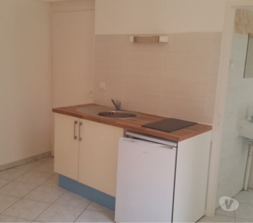 Appartement meublé Isère Grenoble - Photos Vivastreet STUDIO PROCHE GEM, INP PHELMA et Av Alsace Lorraine