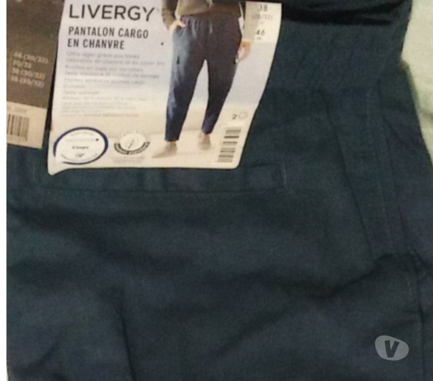Vêtements occasion Rhône Lyon - Photos Vivastreet Pantalon cargo en chanvre (bleu), taille 38 S, neuf