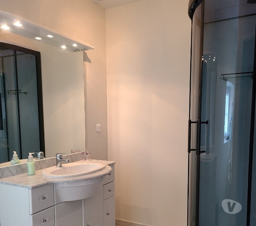 Vente Maison Maine-et-Loire Vernoil - 49390 - Photos Vivastreet Maison entièrement rénovée