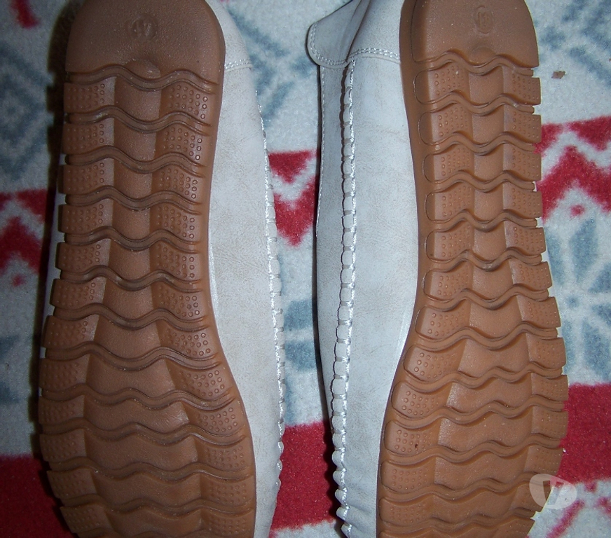 Chaussures Hauts-de-Seine Issy les Moulineaux - 92130 - Photos Vivastreet 2 paires de mocassins neufs taille 41