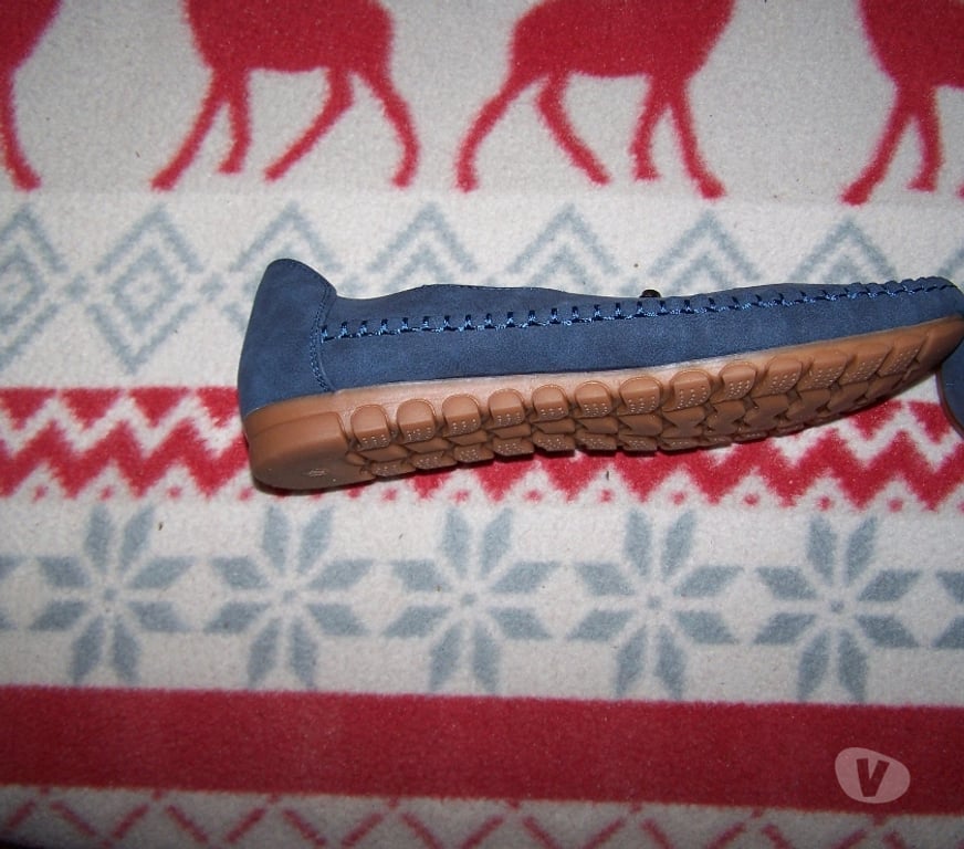 Chaussures Hauts-de-Seine Issy les Moulineaux - 92130 - Photos Vivastreet 2 paires de mocassins neufs taille 41