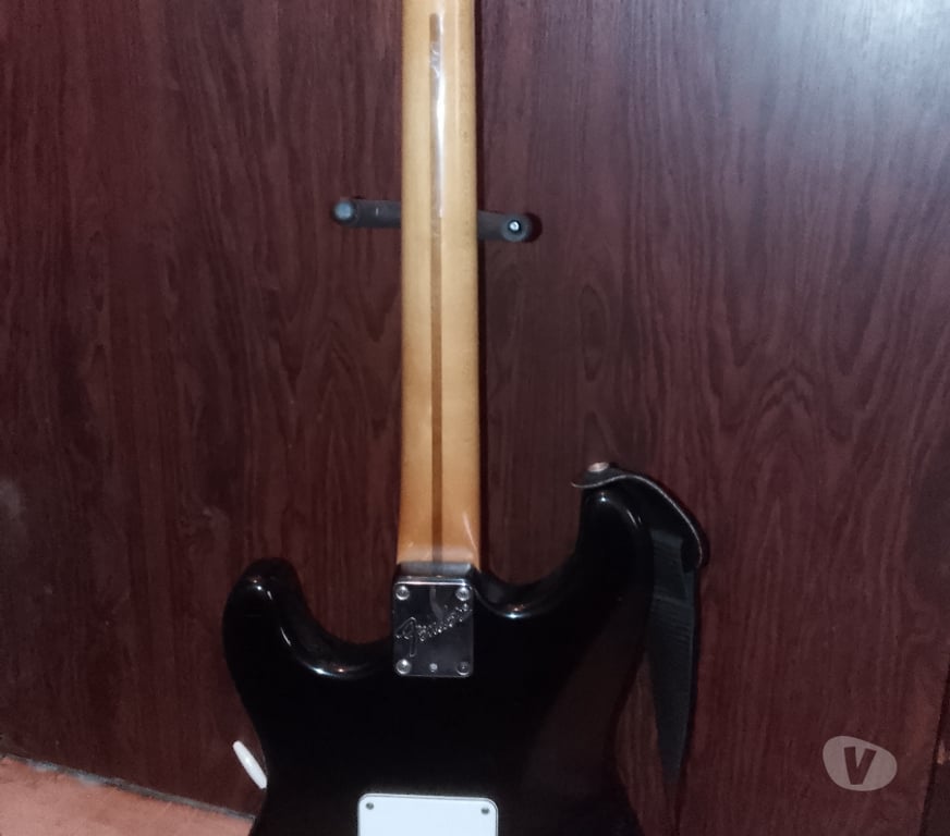 Instruments de musique Haute-Garonne Toulouse - Photos Vivastreet fender stratocaster usa 1997