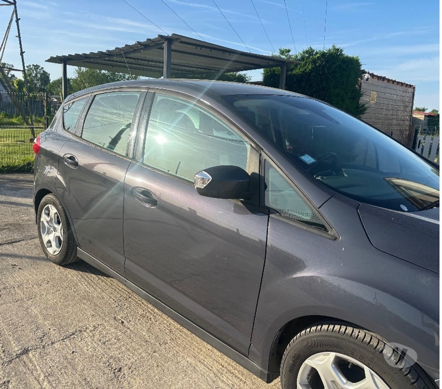 Voiture d'occasion Gironde Bordeaux - Photos Vivastreet Ford Cmax 1.6 tdci 115 cv , de 2015