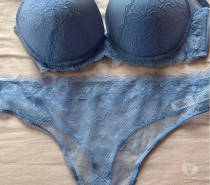 Vêtements occasion Courbevoie Hauts-de-Seine - Photos Vivastreet Ensemble soutien-gorge tanga 95C M