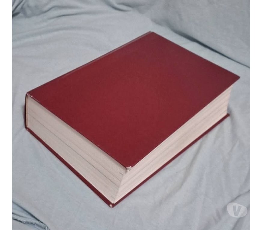 Livres occasion Gard Nimes - Photos Vivastreet Gros dico Larousse 1850pages, 4kg