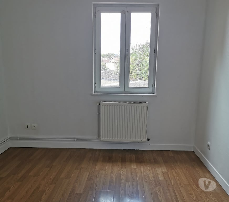Location appartement Moselle Metz - Photos Vivastreet Loue F3 avec emplacement de parking
