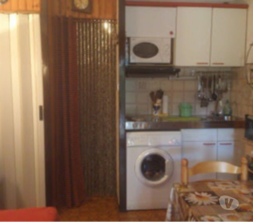 Appartement meublé Aude Gruissan - 11430 - Photos Vivastreet Loue studio RDC loggia terrasse parking WIFI plage des graze