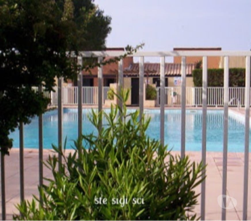 Appartement meublé Aude Gruissan - 11430 - Photos Vivastreet Loue studio RDC loggia terrasse parking WIFI plage des graze