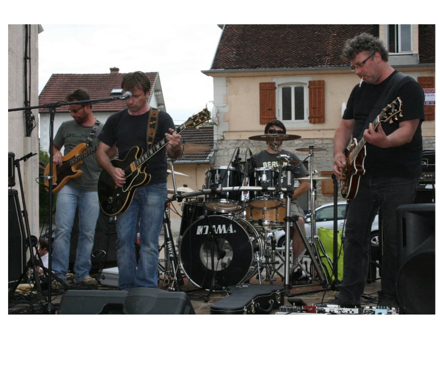 Spectacles Haute-Saône Fretigney et Velloreille - 70130 - Photos Vivastreet 2 billets pour le Festival Rock Garage samedi à Fretigney