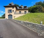 Entraygues sur Truyere - Aveyron — 🏡 Grande maison familiale + Terrain constructible
