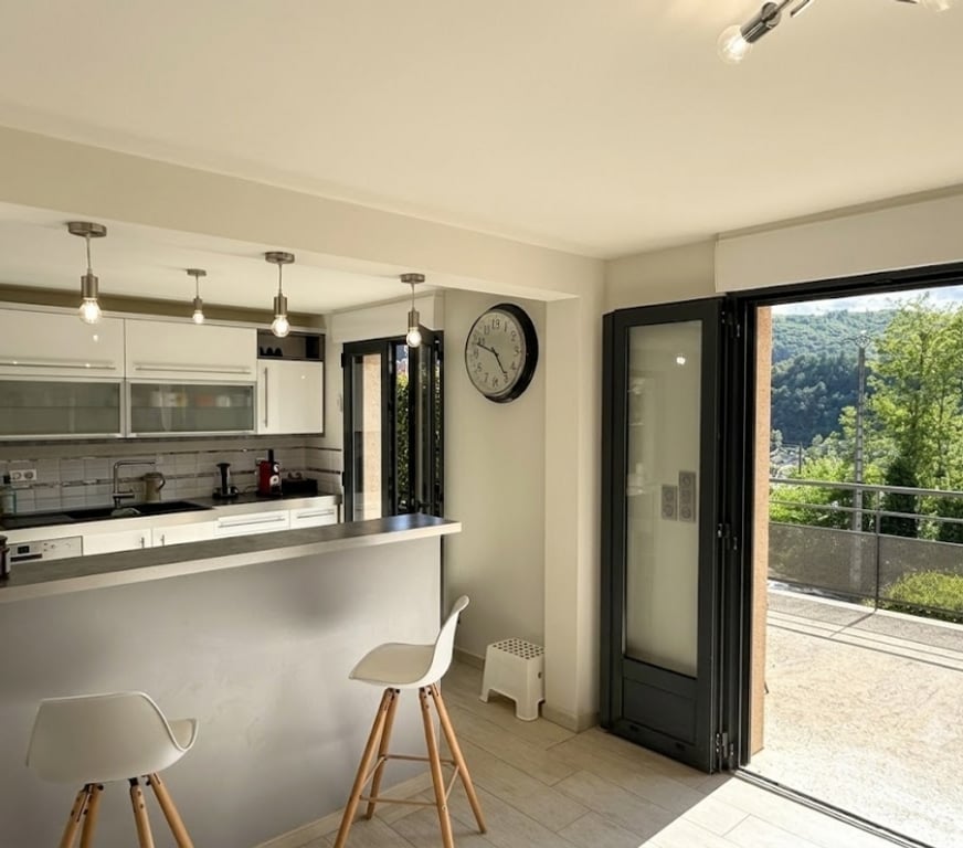Vente Maison Aveyron Entraygues sur Truyere - 12140 - Photos Vivastreet 🏡 Grande maison familiale + Terrain constructible