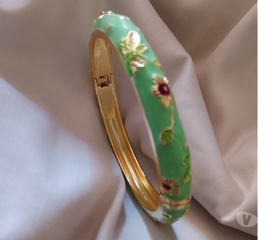 Bijoux occasion Bouches-du-Rhône Marseille - Photos Vivastreet Bracelet thaï multicolore