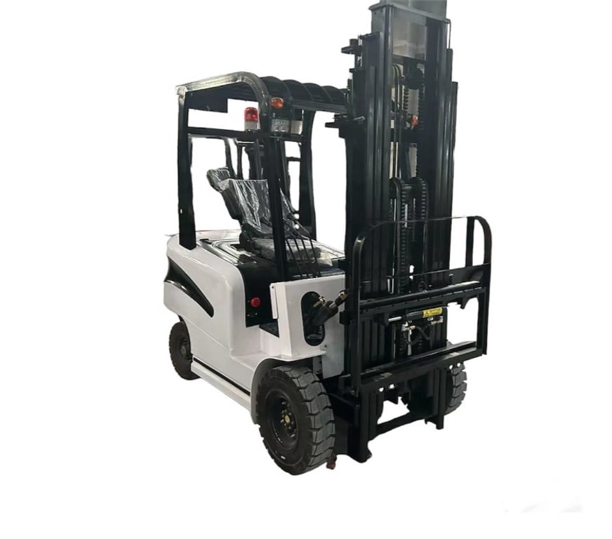 Matériel Loire Craintilleux - 42210 - Photos Vivastreet Location chariot elevateur electrique 1,5T - 90 euros jour