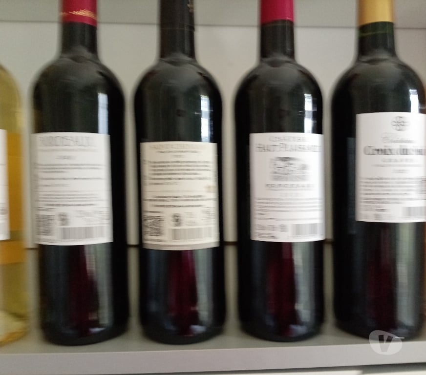 Vins - Gastronomie Hauts-de-Seine Rueil Malmaison - 92500 - Photos Vivastreet VEND 6 BOUTEILLES DE VINS & TARIF: 10E