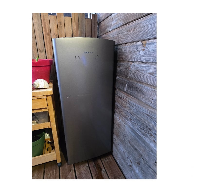 Electroménager occasion Vendée Le Tablier - 85310 - Photos Vivastreet Vend frigo hisense