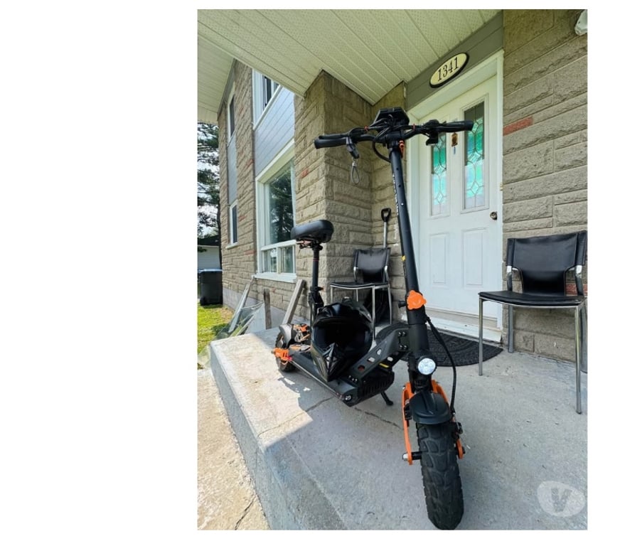 Matériel de sport Val-d'Oise Argenteuil - 95100 - Photos Vivastreet Scooter électrique avec casque gratuit