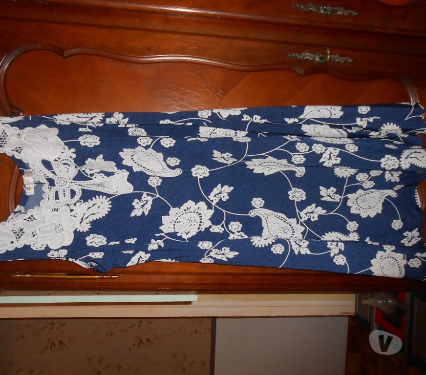 Vêtements occasion Ille-et-Vilaine Vitre - 35500 - Photos Vivastreet a vendre vetements