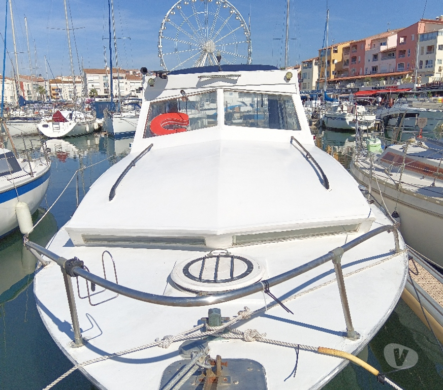 Bateaux à moteur Hérault Agde - 34300 - Photos Vivastreet BATEAU LE CRISTAL PORT DU CAP D AGDE