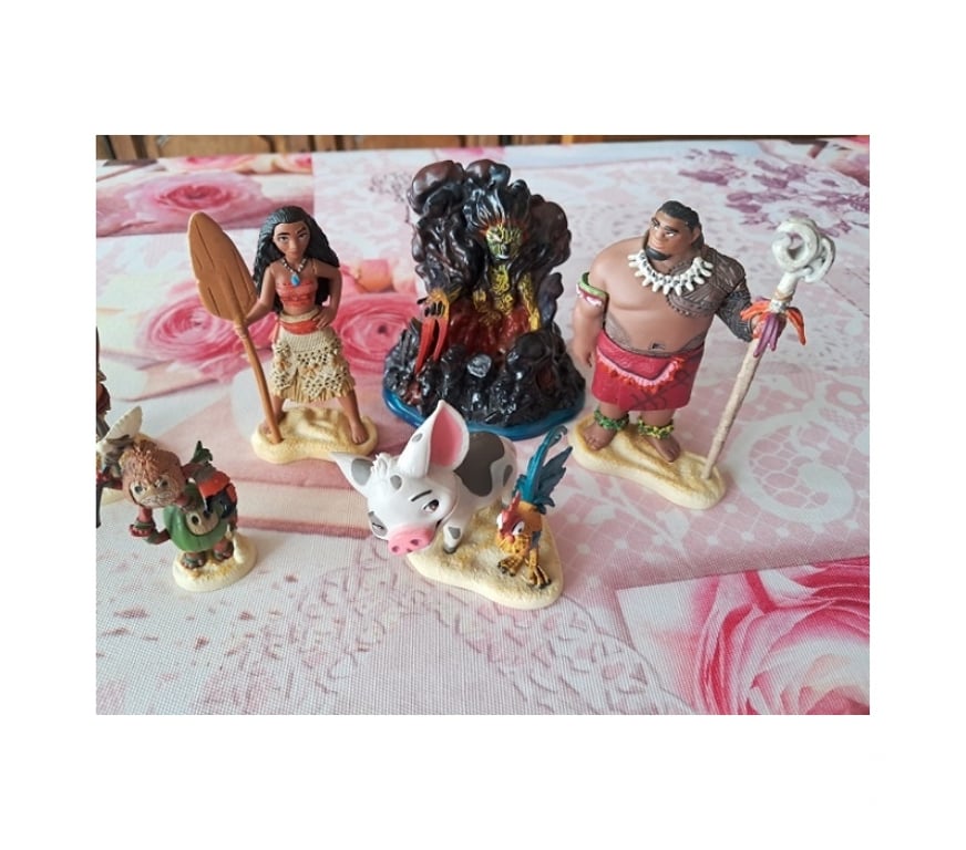 Jeux - Jouets Moselle Hauconcourt - 57280 - Photos Vivastreet Lot Figurines VAIANA Deluxe Disney dessin animé manga japon
