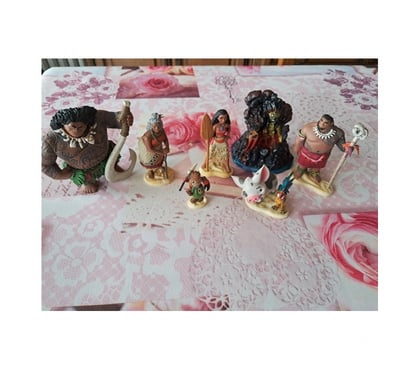 Jeux jouets occasion Hauconcourt Moselle - Photos Vivastreet Lot Figurines VAIANA Deluxe Disney dessin animé manga japon