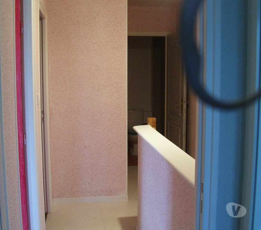 Location appartement Meuse Chattancourt - 55100 - Photos Vivastreet Logement F3 avec Auvent-plus garage-Parking et Espace privé