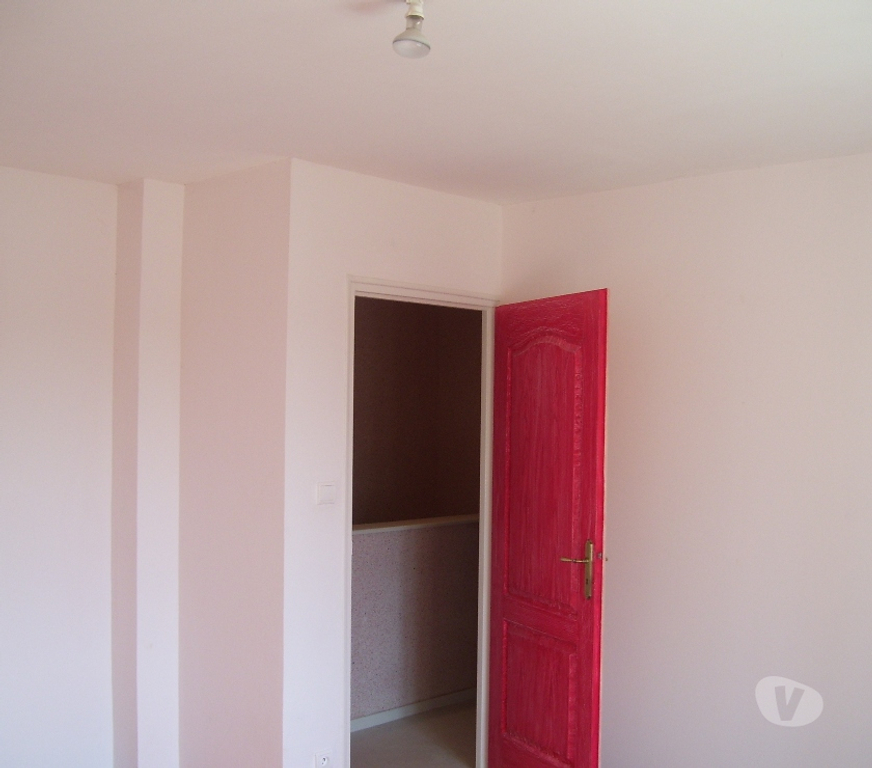 Location appartement Meuse Chattancourt - 55100 - Photos Vivastreet Logement F3 avec Auvent-plus garage-Parking et Espace privé
