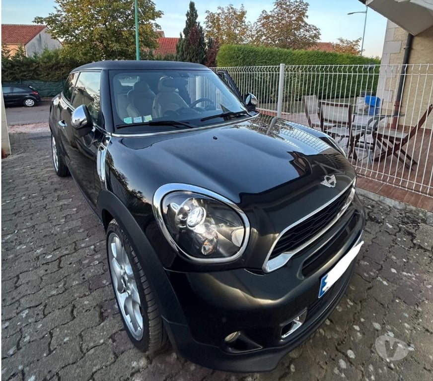 Voiture d'occasion Côte-d'Or Quetigny - 21800 - Photos Vivastreet MINI Paceman Cooper SD 143 ch - Pack Red Hot Chili