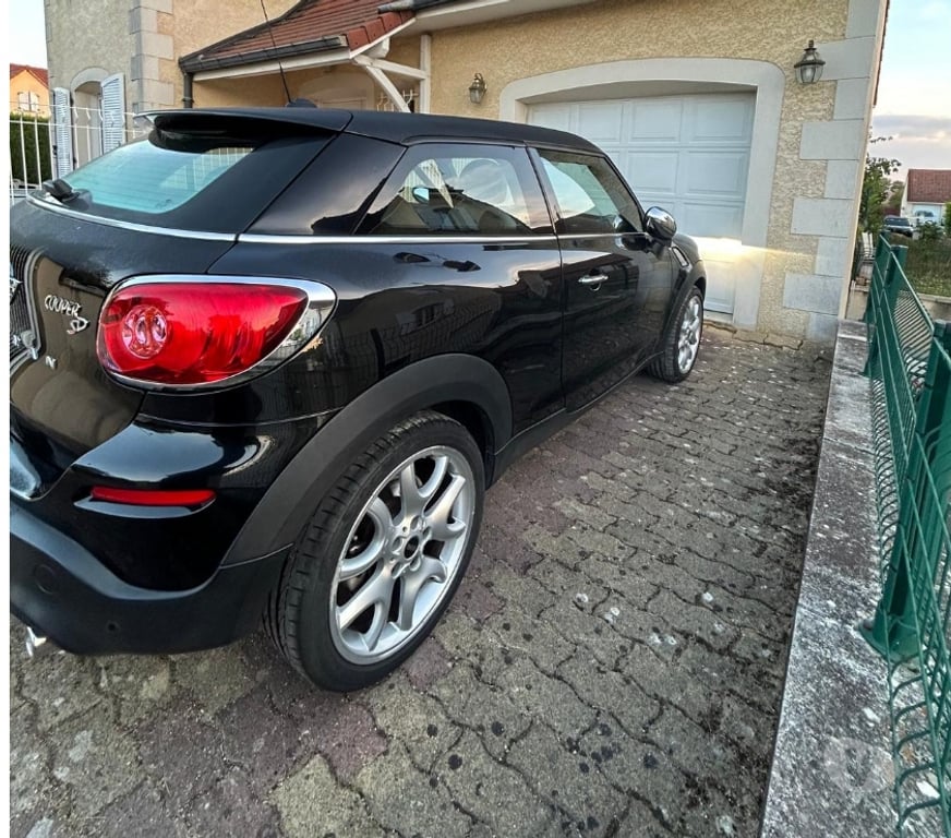 Voiture d'occasion Côte-d'Or Quetigny - 21800 - Photos Vivastreet MINI Paceman Cooper SD 143 ch - Pack Red Hot Chili