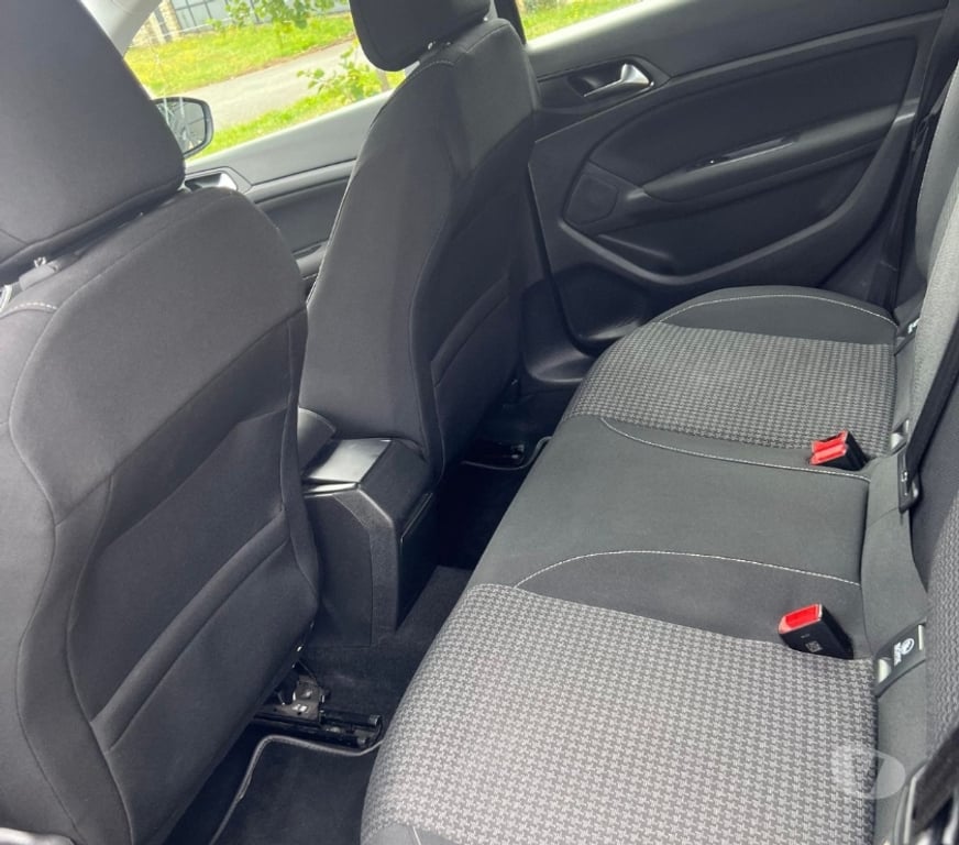 Voiture d'occasion Lot-et-Garonne Francescas - 47600 - Photos Vivastreet 🚗 Peugeot 308 II Phase 2