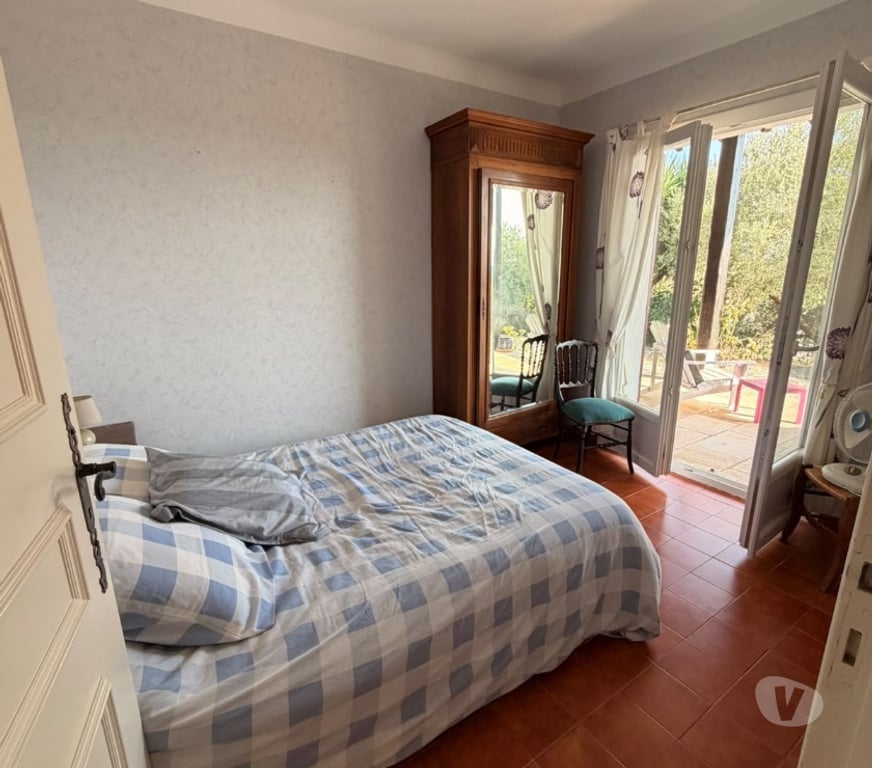 Vente Maison Gard Beaucaire - 30300 - Photos Vivastreet Maison sur jardin avec vue et sa dépendance.