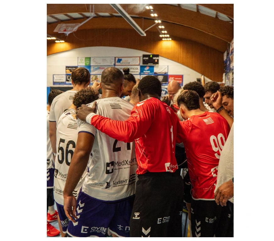 Spectacles Morbihan Lanester - 56600 - Photos Vivastreet 2 places de hand Lanester vs Saint-Cyr ce soir