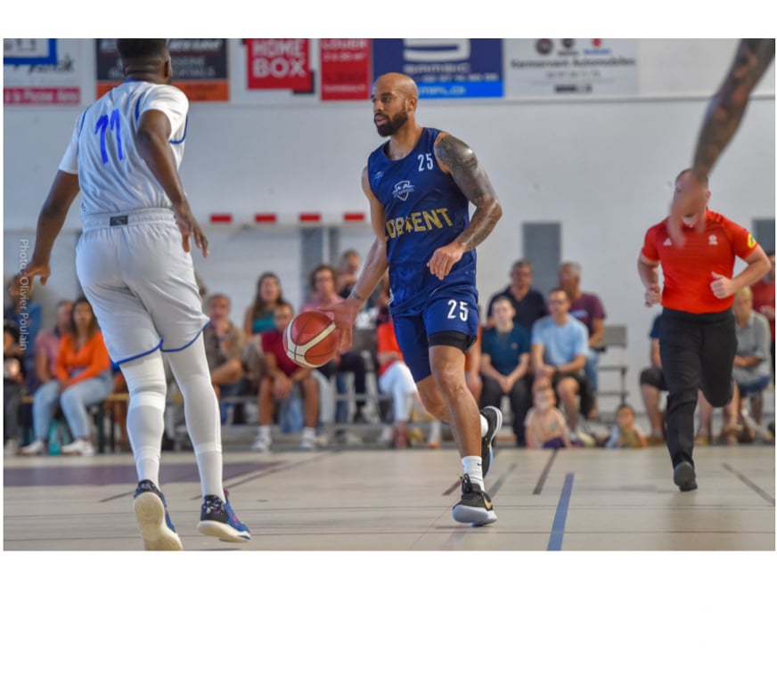 Spectacles Morbihan Lorient - 56100 - Photos Vivastreet 2 billets pour Lorient Basket contre Fougères vendredi soir