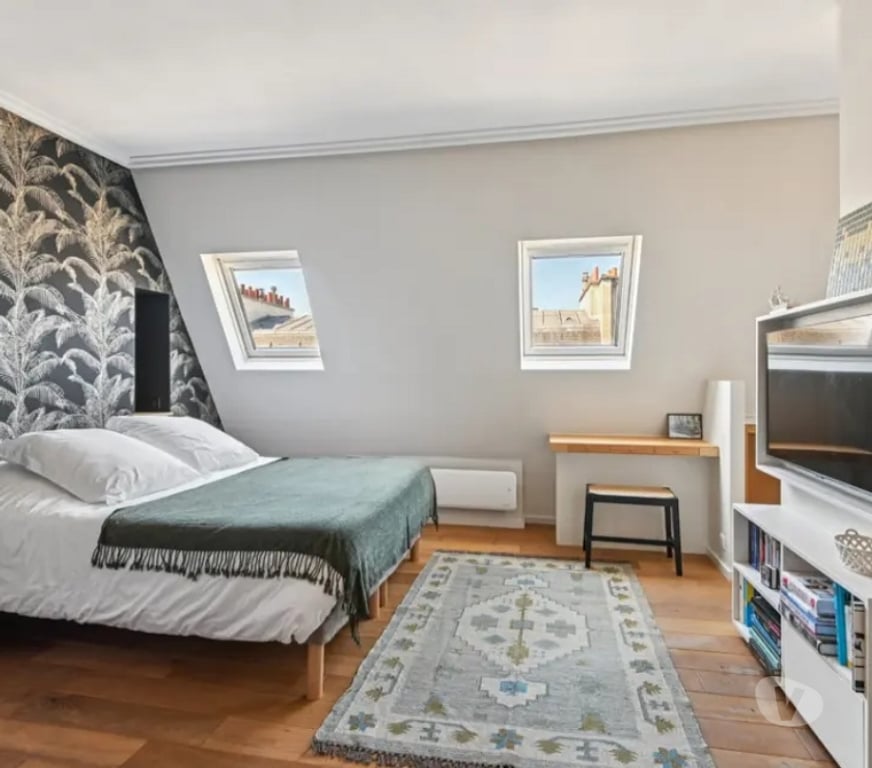 Appartement meublé Paris Paris 4ème ardt - 75004 - Photos Vivastreet Appartement • Saint Gervais, Paris 4ème