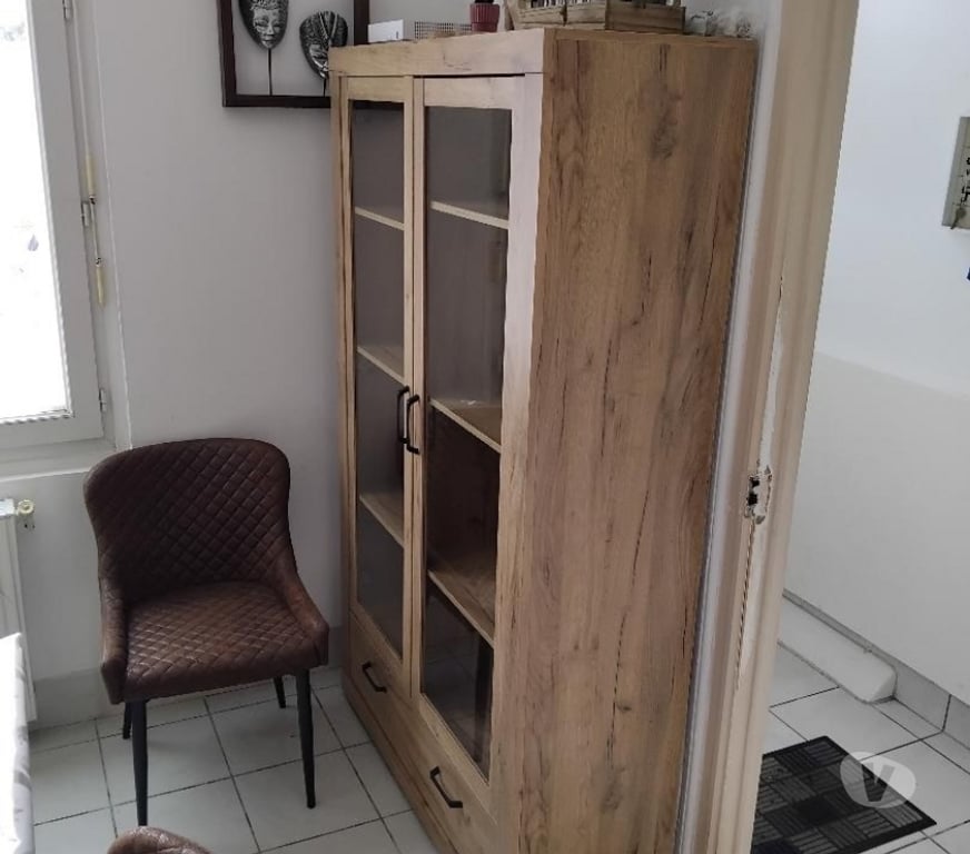 Ameublement & art de la table Jura Abergement la Ronce - 39500 - Photos Vivastreet EXCEPTIONNEL : vente urgente, à saisir à prix cassé!!