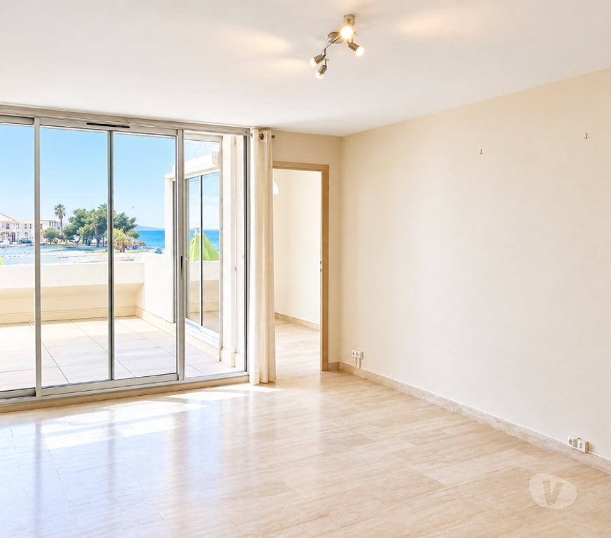 Appartements à vendre Hérault Meze - 34140 - Photos Vivastreet RARE! F3- 65 m²- 1ère ligne, avec terrasse et vue mer
